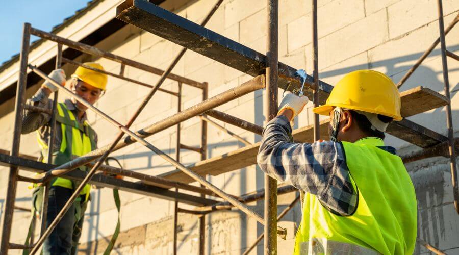 Professional residential roofers in Wesson, MS